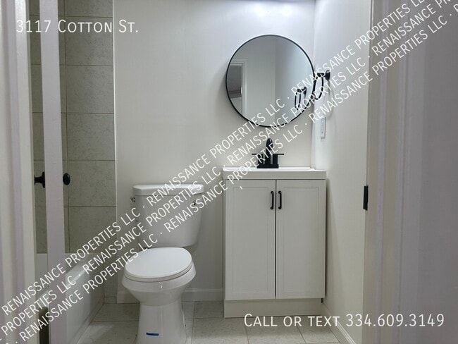 Building Photo - 3117 Cotton St