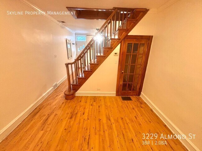 Building Photo - 3229 Almond St