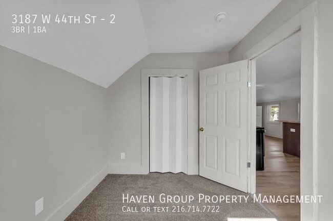 Building Photo - 3187 W 44th St