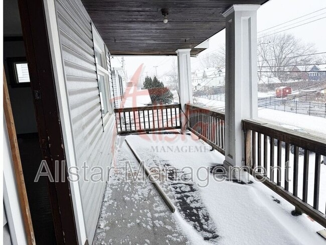 Building Photo - 4115 Henritze Ave