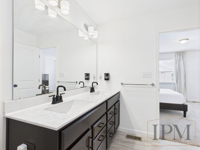 Building Photo - Coming Soon - Stunning 4 Bedroom, 2.5 Bath...