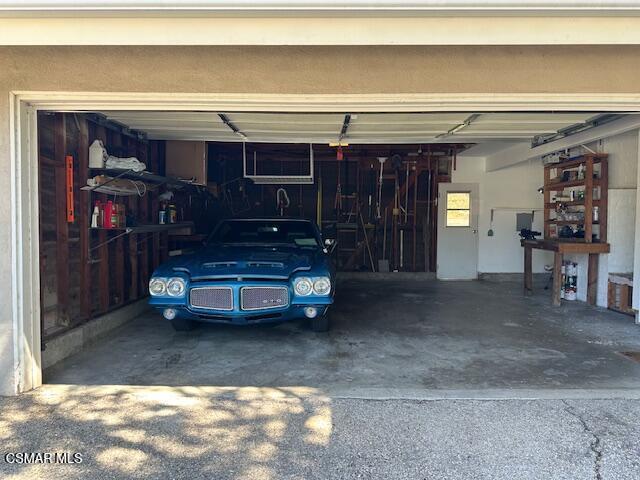 Building Photo - 2324 Markham Ave