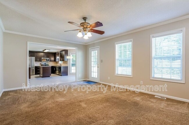 Building Photo - 105 Grandtree Ct