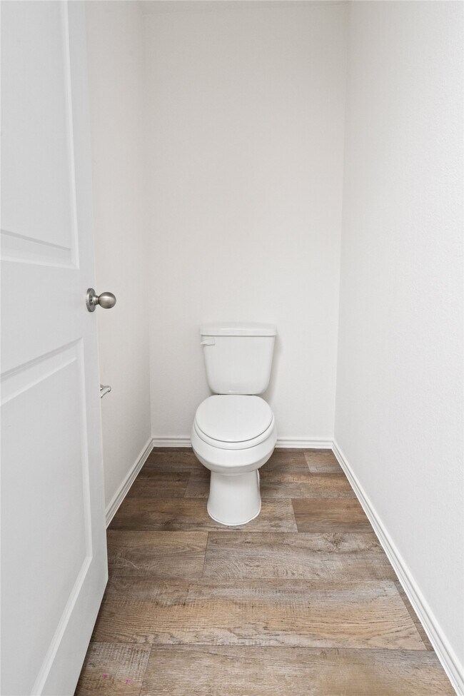 Building Photo - 4227 Bedwyn Bay Dr