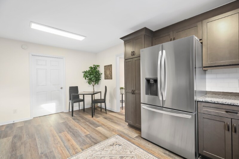 Building Photo - 2103 Washington Ave