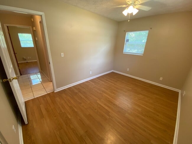 Building Photo - 4581 Praver Dr N