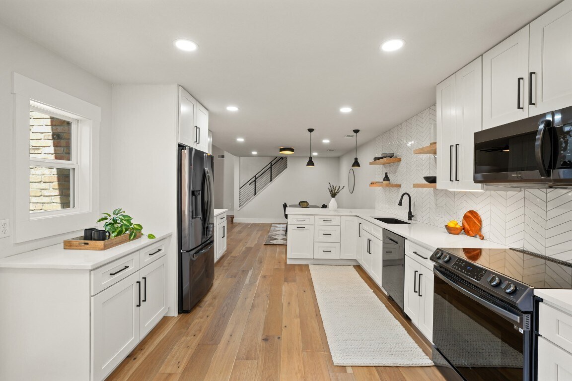Building Photo - 8138 Forest Mesa Dr
