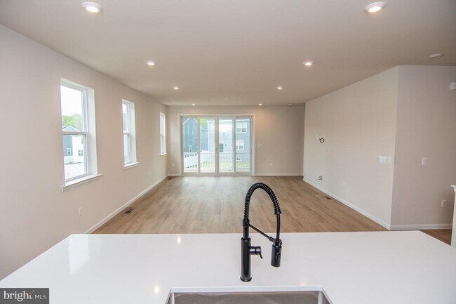 Building Photo - 35535 Aspen Wy