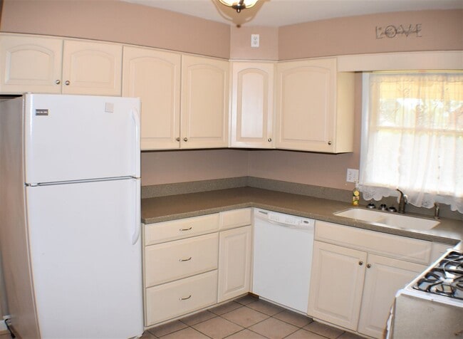 Building Photo - Rancher