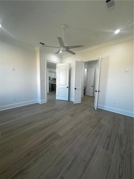 Building Photo - 2300 Pirate Dr