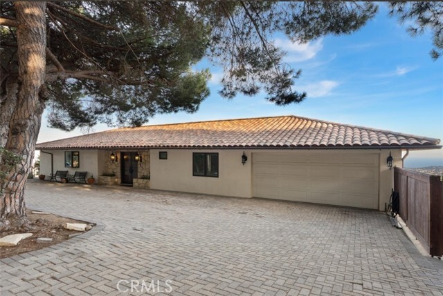 Building Photo - 4512 Palos Verdes Dr E