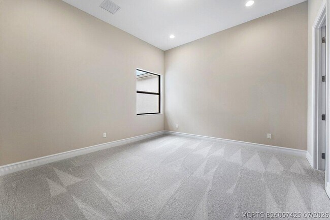 Building Photo - 17185 Ludovica Ln