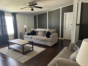 Building Photo - 3234 Cantabrian Dr