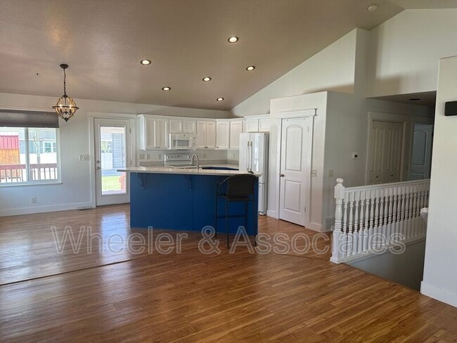 Building Photo - 3041 W 3450 N