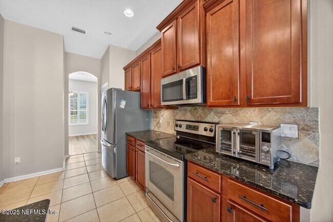 Building Photo - 9281 Sharnbrook Ln
