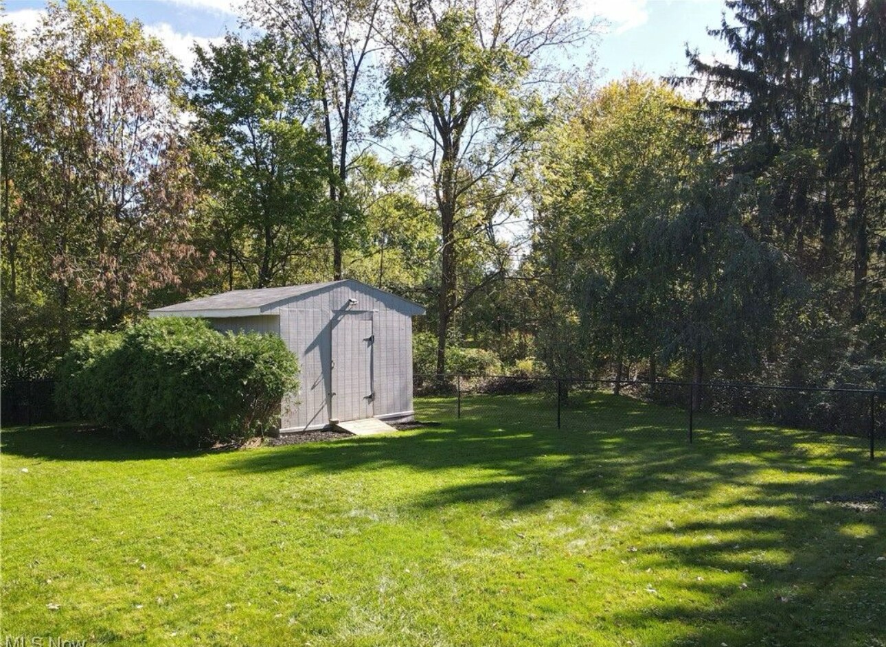 Building Photo - 35600 Bainbridge Rd