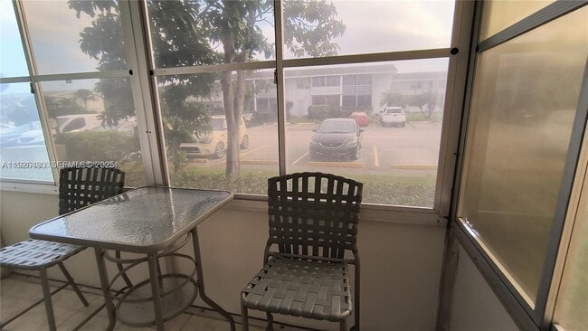 Building Photo - 53 Coventry C