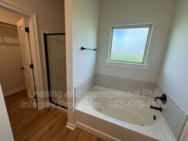 Building Photo - 213 Tatum Ln