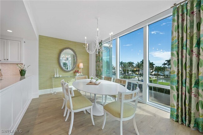 Building Photo - 3971 Gulf Shore Blvd N