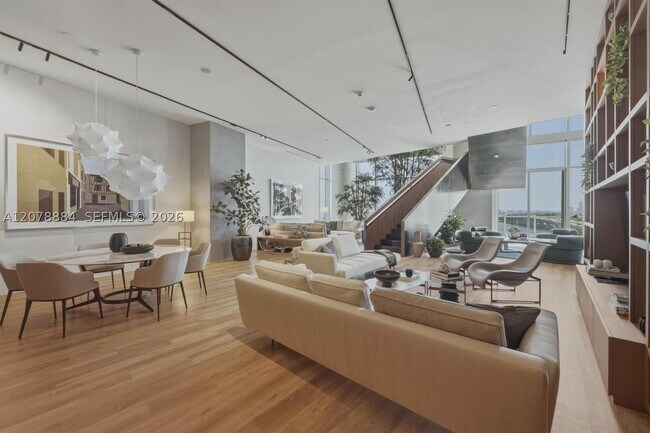 Building Photo - 1400 Biscayne Blvd