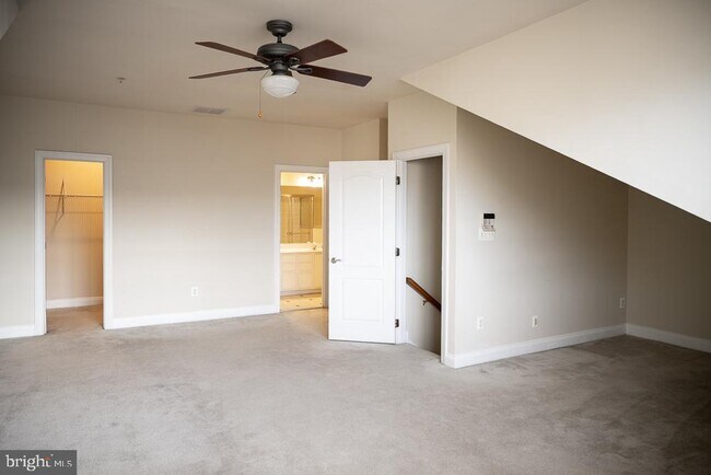 Building Photo - 5115 Grimm Dr