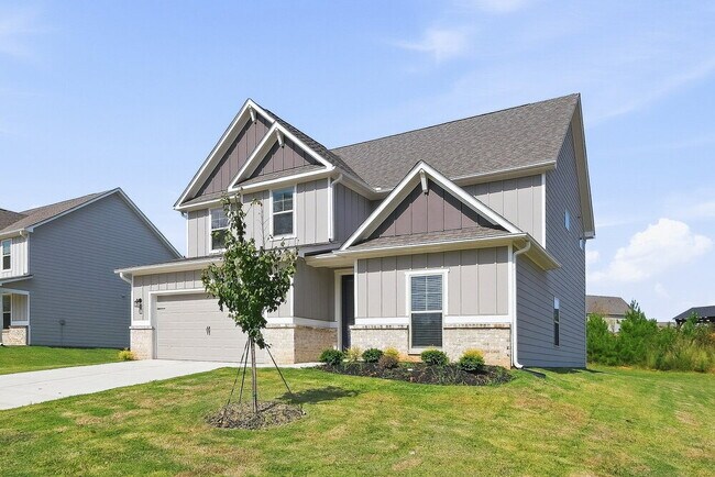 Building Photo - 189 Cantrell Dr