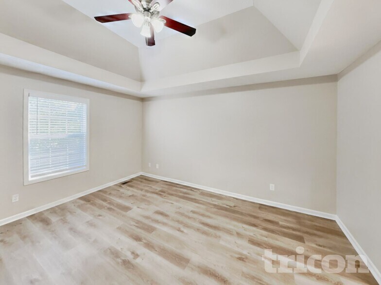 Building Photo - 989 Chesire Way