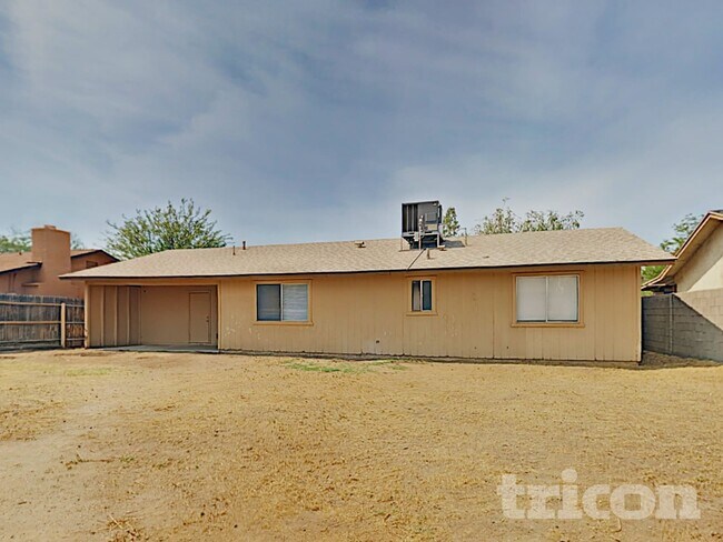 Building Photo - 3607 N 87th Ave