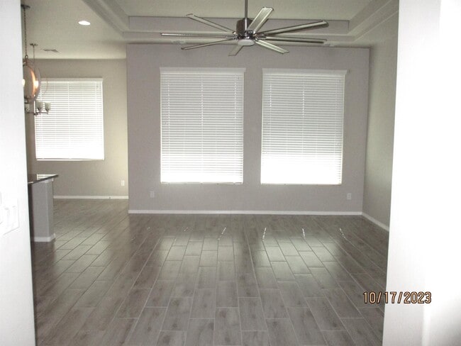 Building Photo - 7050 Crystal Dr NE