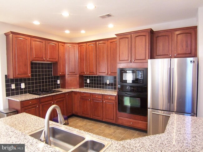 Building Photo - 12271 Harbor Town Cir