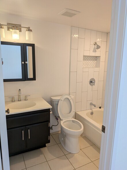 Second Bedroom Bath - 1655 Greenfield Ave