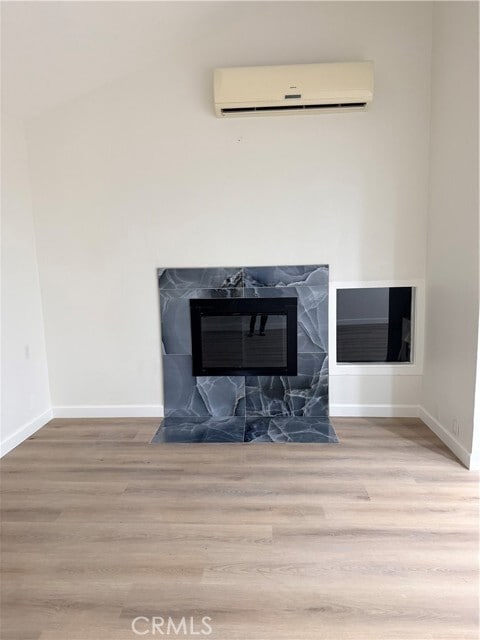 Building Photo - 23551 Ave La Caza