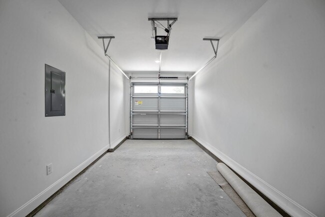 Building Photo - 510 Watauga Ave