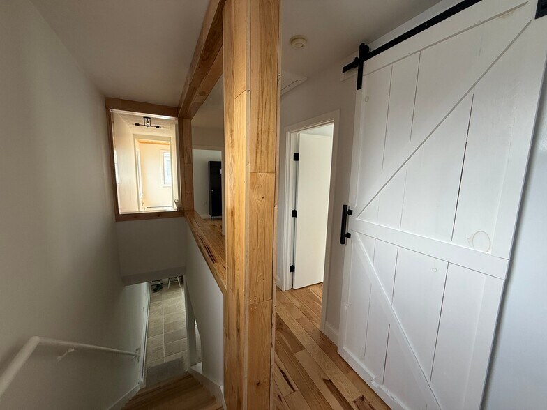 Building Photo - 19-21 Kentville Terrace