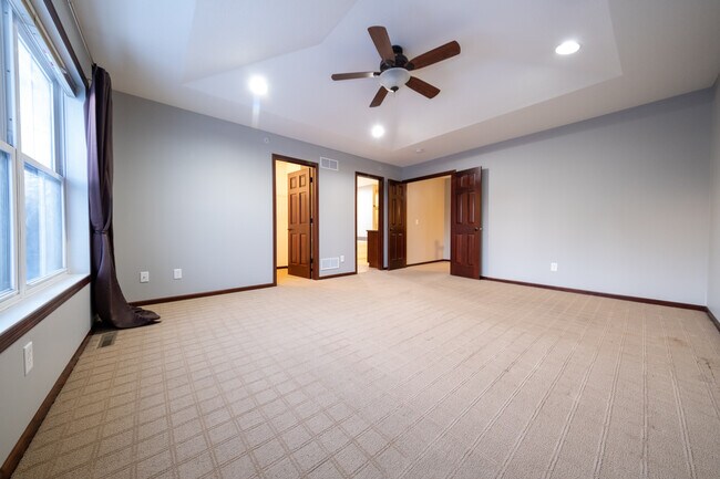Building Photo - 15497 Junegrass Ln