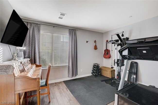 Building Photo - 1045 Spotted Saddle St