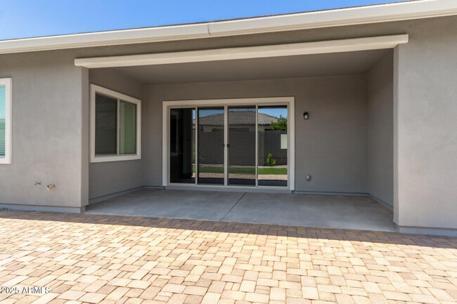 Building Photo - 44713 N 44th Dr