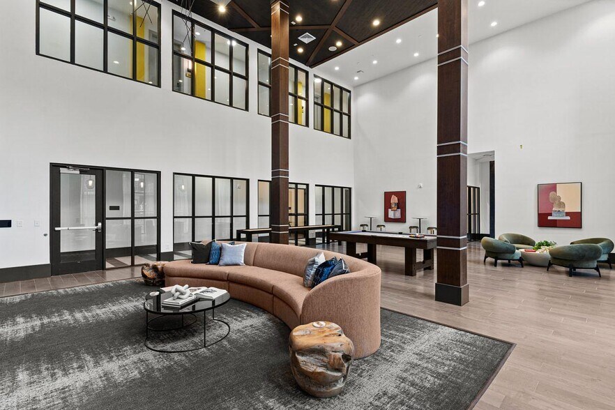 Building Photo - 3706 Goodwin Ave