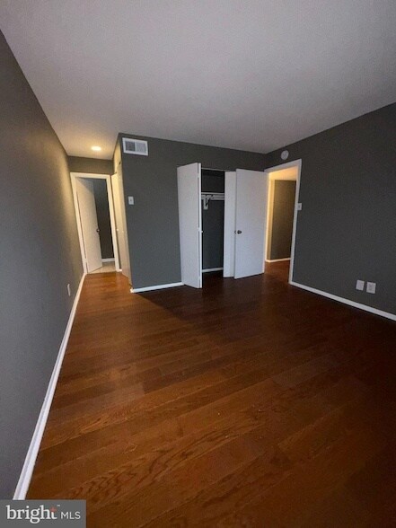 Building Photo - 3928 Stone Gate Dr