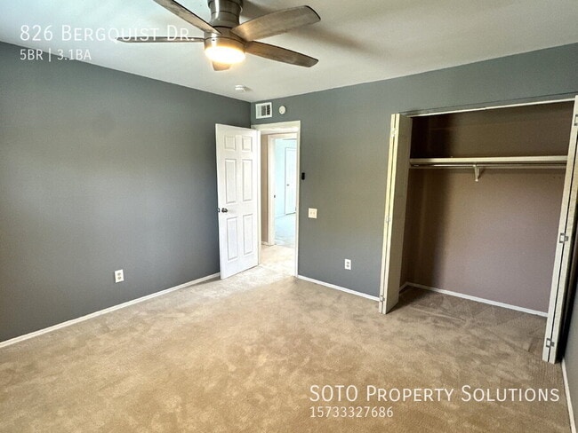 Building Photo - 826 Bergquist Dr