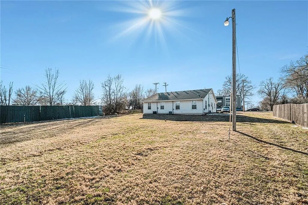 Building Photo - 12309 3rd St