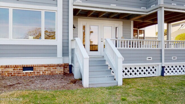 Building Photo - 1714 Deerfield Dr SW