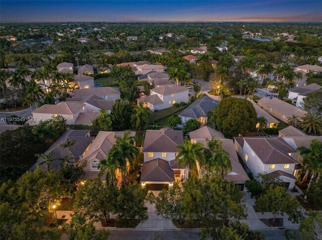 Building Photo - 1077 Golden Cane Dr