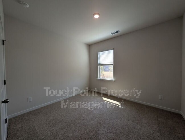 Building Photo - 3433 Austin Duncan Dr