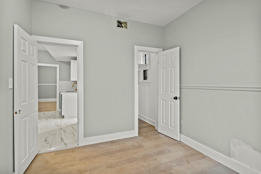 Building Photo - 103 Schley St