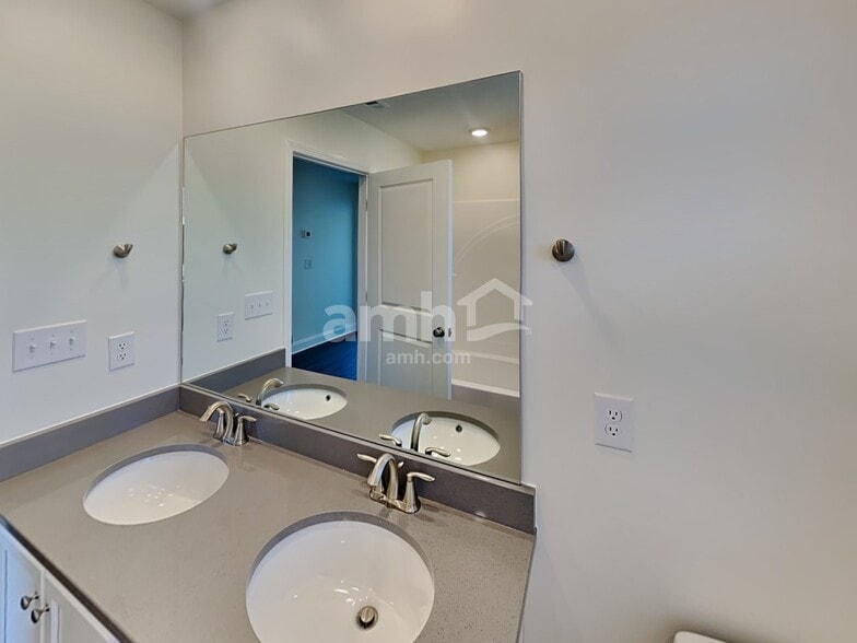 Building Photo - 4306 Effie Seward Dr