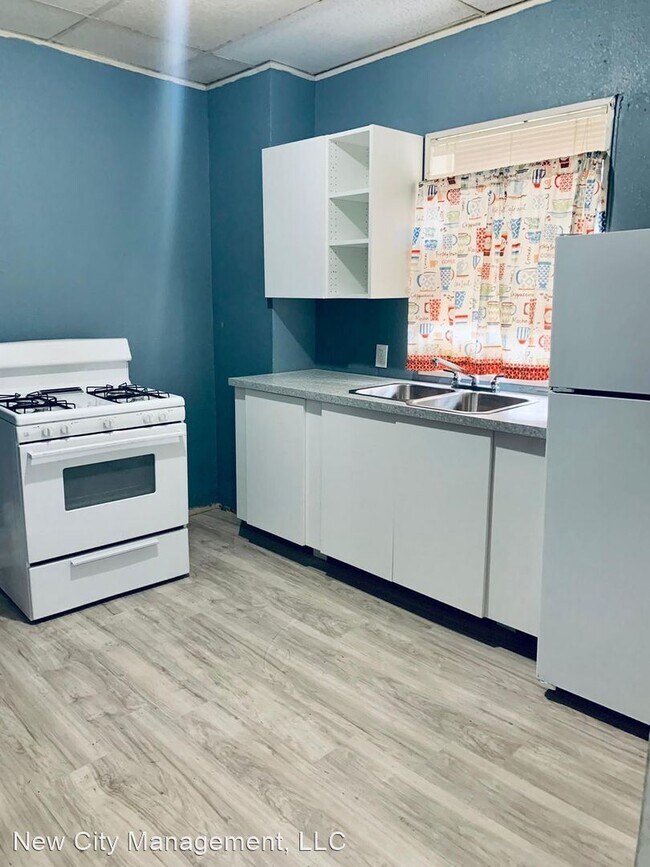 Building Photo - 4 br, 2 bath House - 3331 South Benton Avenue