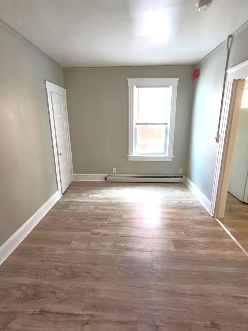 Building Photo - 23 Paradis Ave