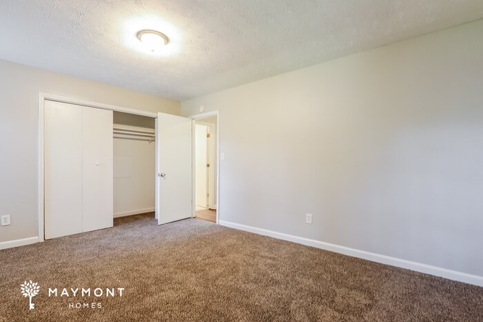 Building Photo - 110 Lupine Ct