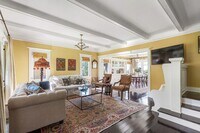 Building Photo - 811 Occidental Blvd